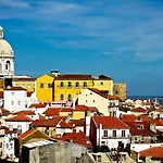 Xavier - Alfama Apartment River View